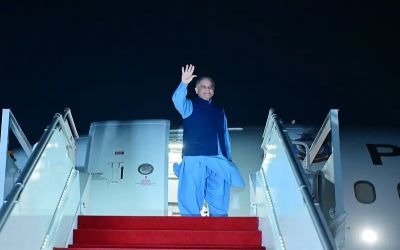 PM Shehbaz, CDF Asim Munir depart for Switzerland to attend Iran-US talks