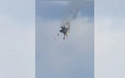Military jets' crew members safely ejected after Idaho air show collision, US Navy says